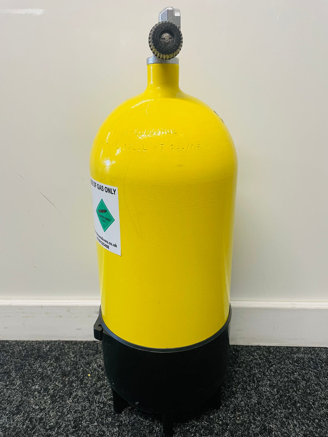 12 Litre Faber 232 Bar Dumpy Cylinder With Valve And Boot