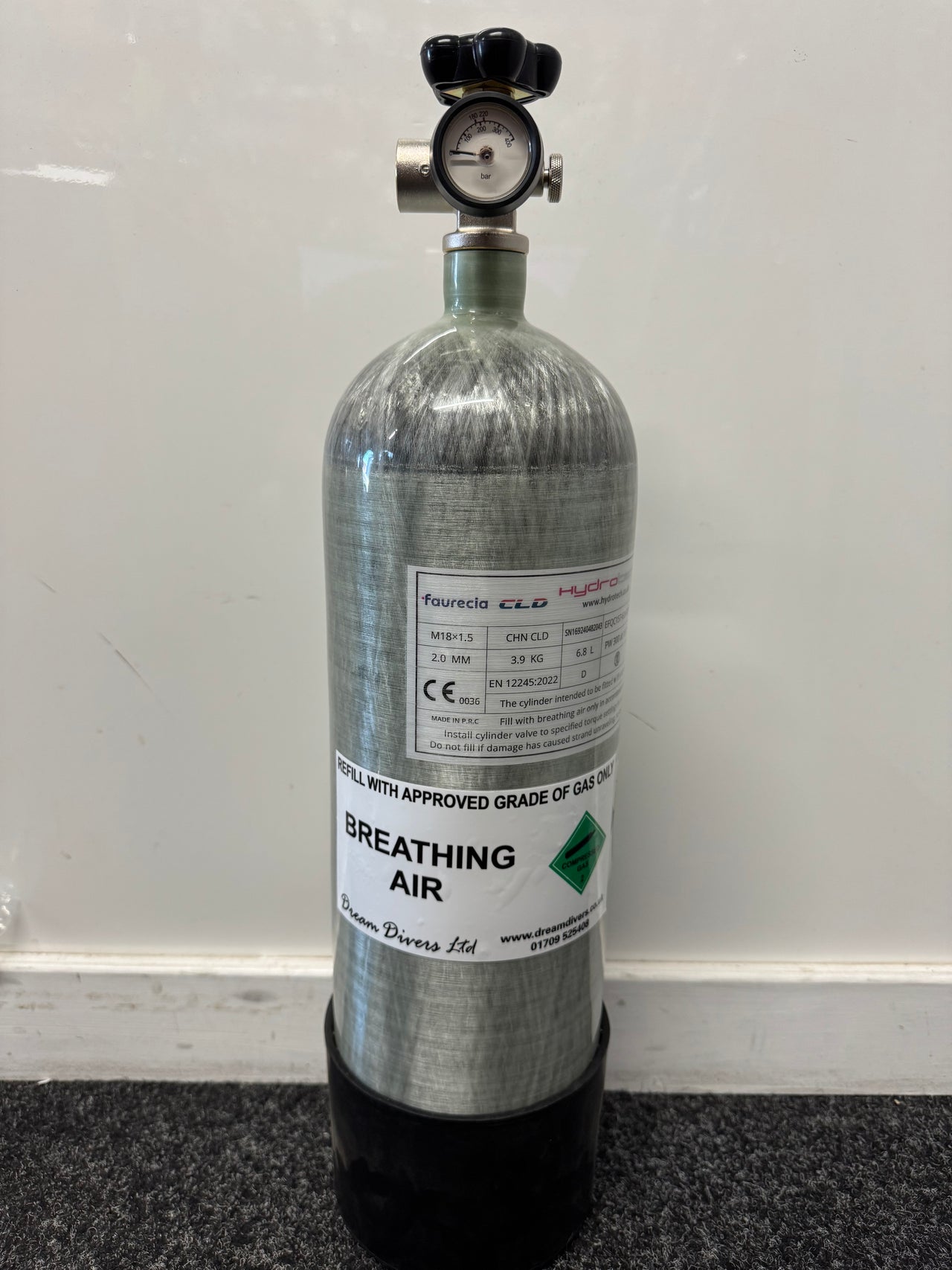 6.8ltr 300 Bar Air Gun Charging Carbon Fibre Cylinder