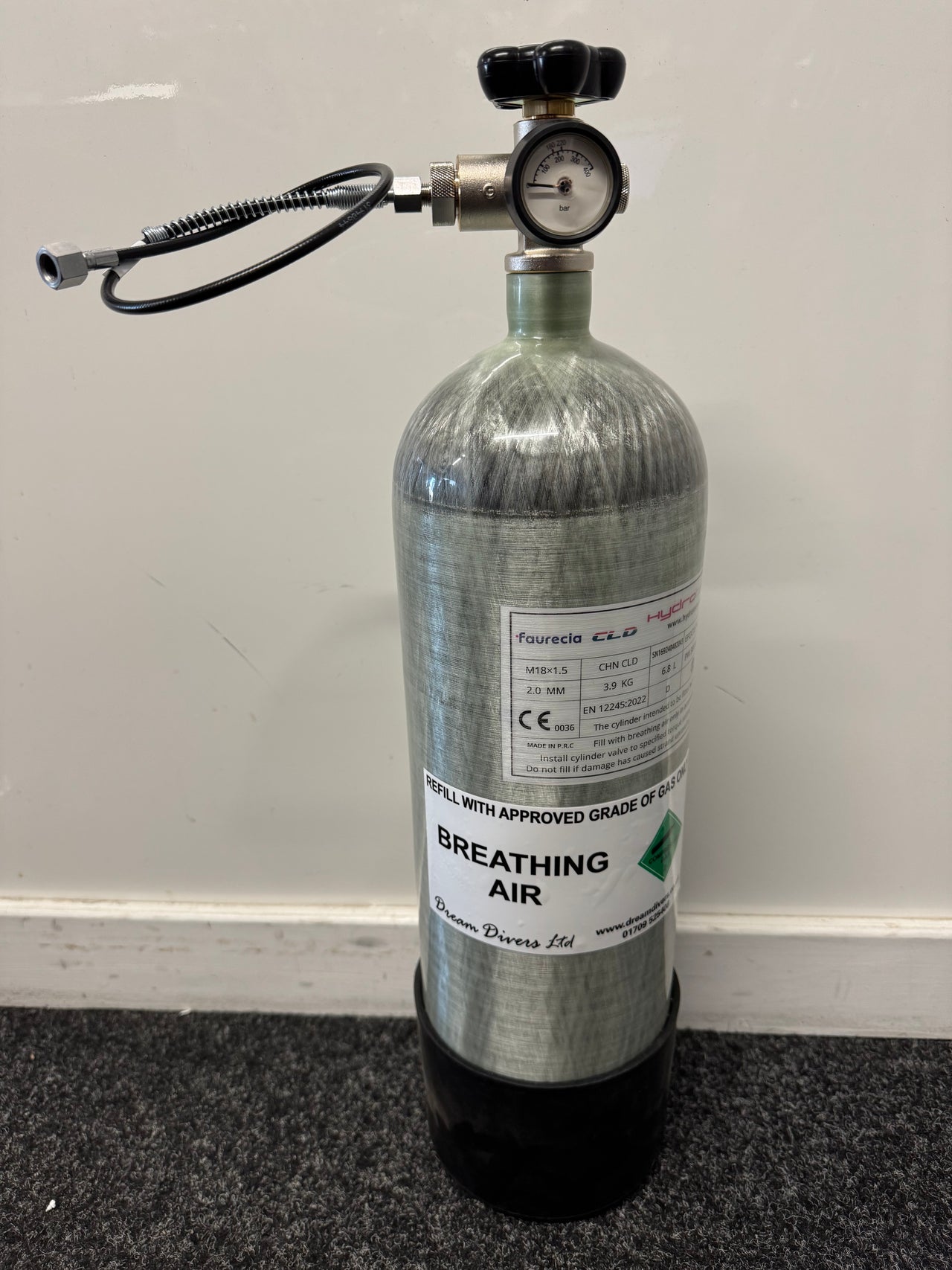 6.8ltr 300 Bar Air Gun Charging Carbon Fibre Cylinder with Charging Hose